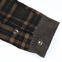 Kariertes Hemdärmel-Detail, braun-schwarz, Knöpfe, Baumwolle, Herrenmode, Herbstkollektion.