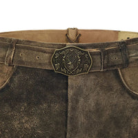 Brauner Leder-Gürtel mit Hirsch-Motiv-Schnalle, traditionell, rustikal, Trachtenmode.