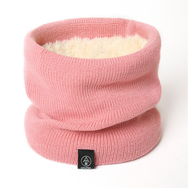 Rosa Strickschlauchschal mit Fleecefutter, Winteraccessoire, warm, unisex, modisch.